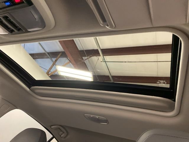 Used 2021 Subaru Crosstrek 2.5i Sport w/ Moonroof Package AWD/4WD image 15