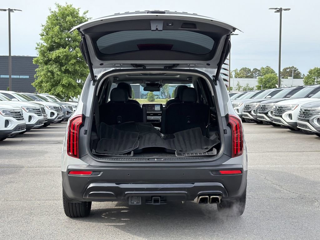 Used 2022 Kia Telluride EX w/ EX Premium Package AWD/4WD image 14