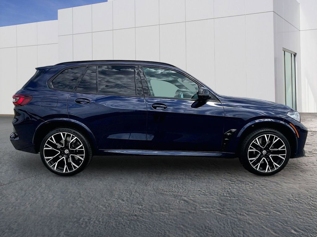 Used 2022 BMW X5 M w/ Competition Package 2 AWD/4WD image 8