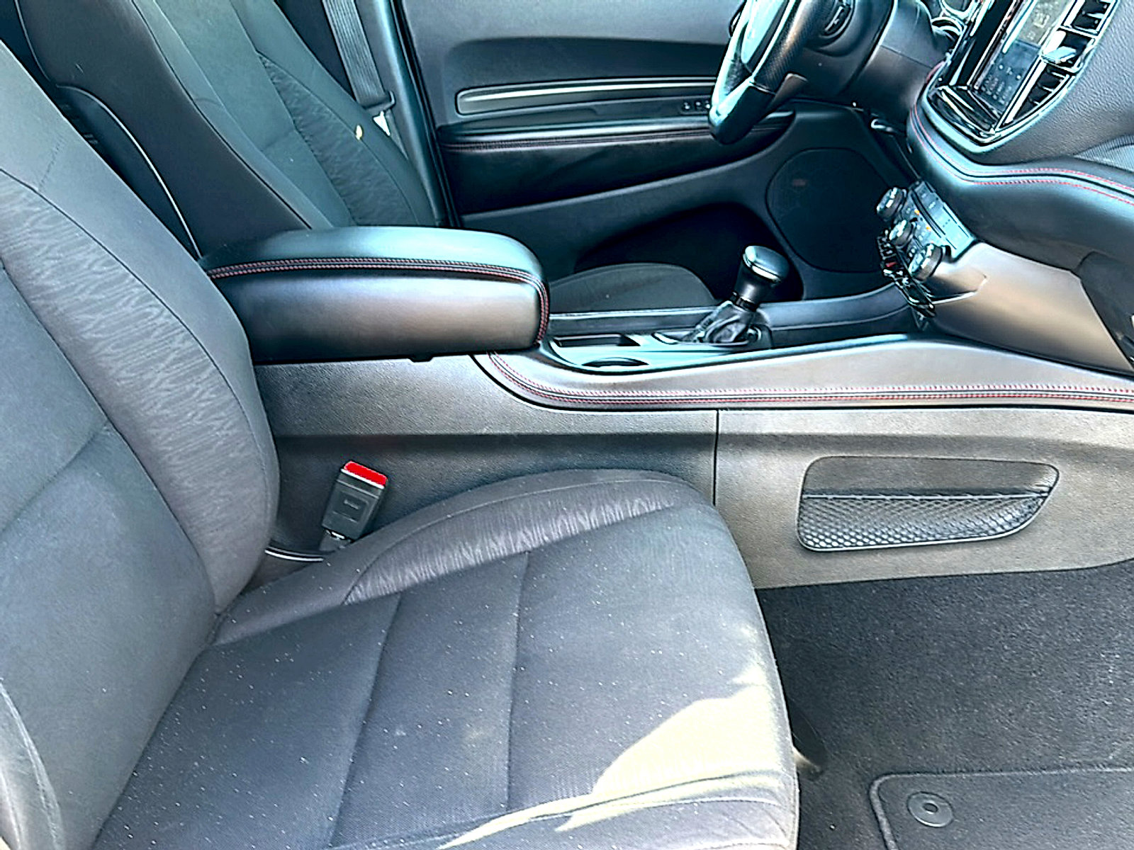 Used 2023 Dodge Durango GT image 24