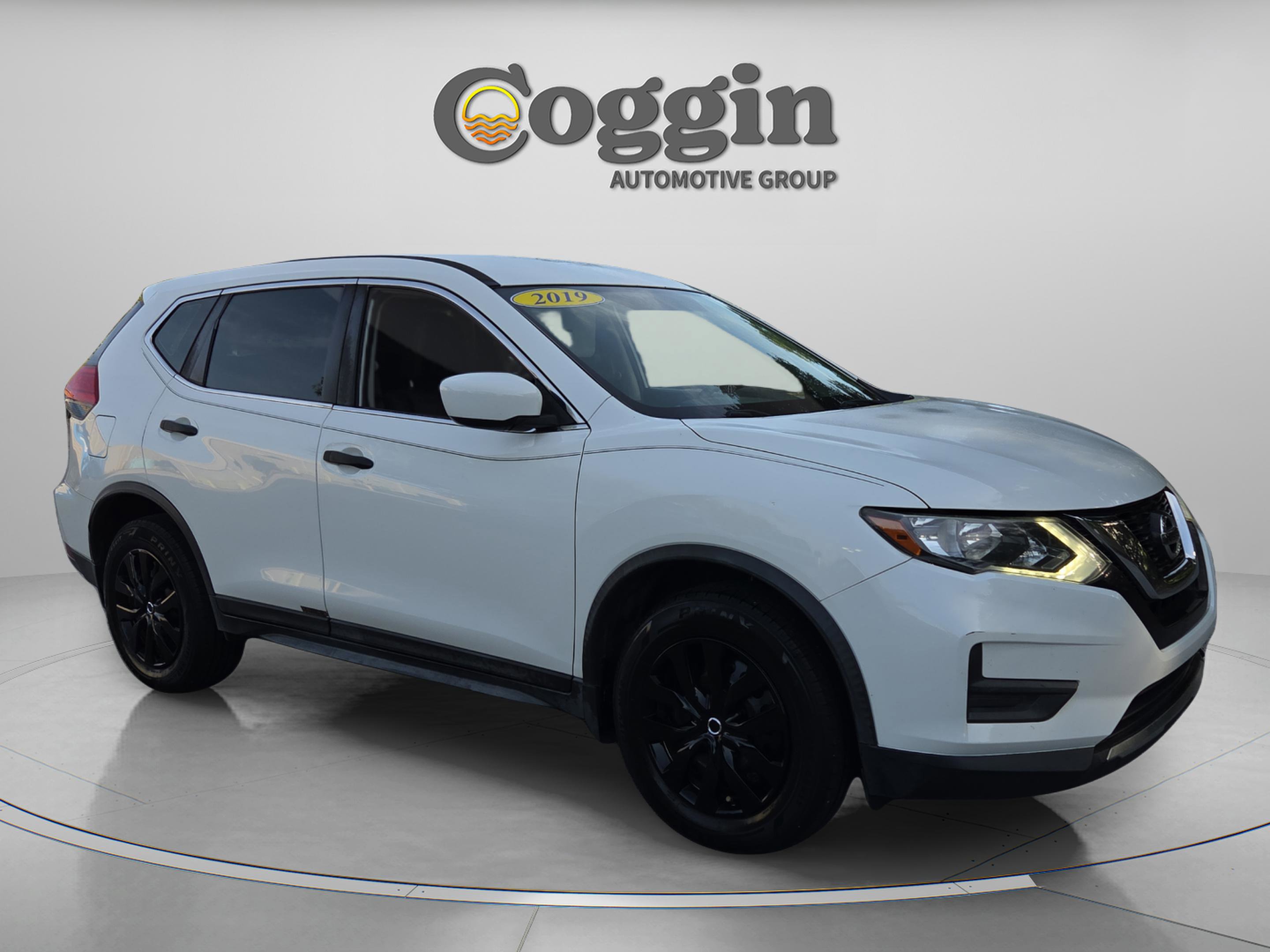 Used 2017 Nissan Rogue S FWD image 7