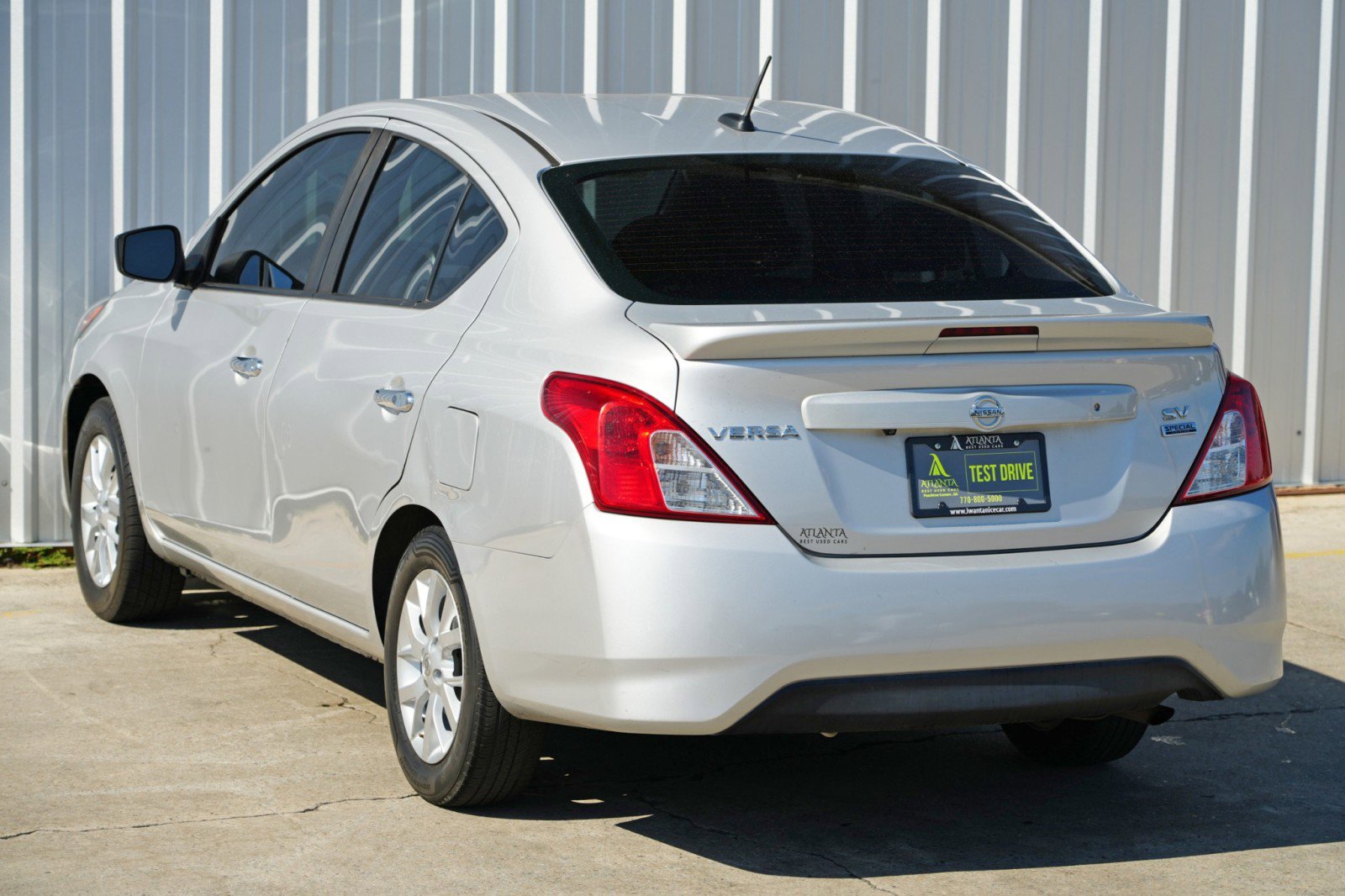 Used 2018 Nissan Versa SV w/ SV Special Edition Package image 41
