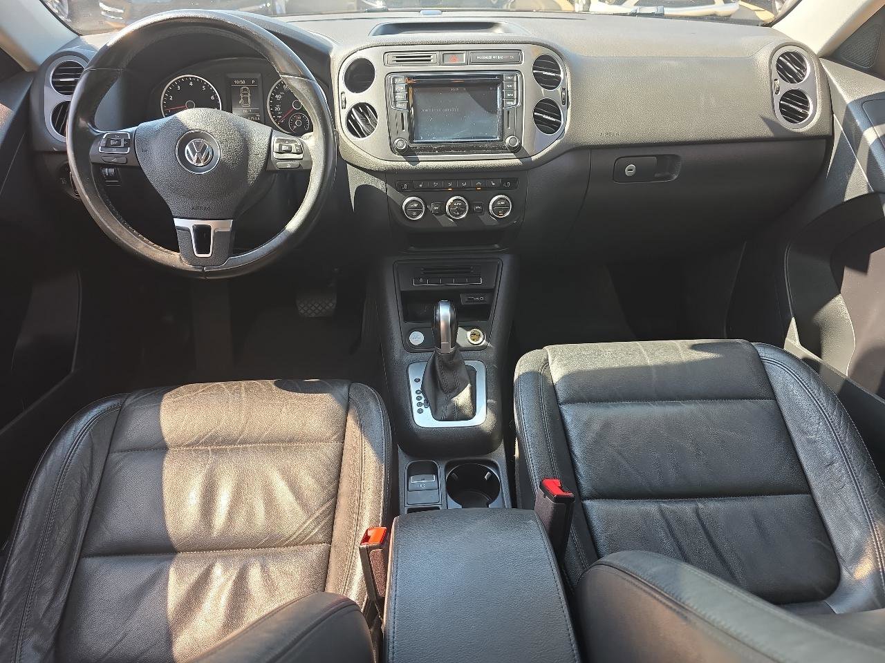 Used 2017 Volkswagen Tiguan Sport image 25