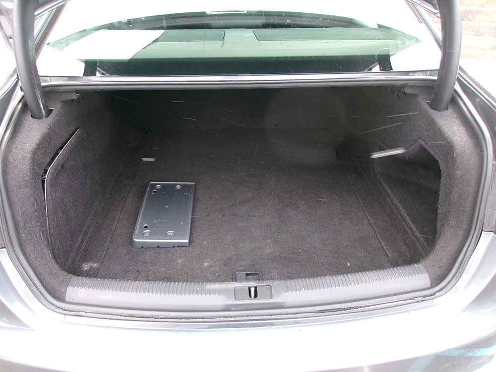 Used 2013 Audi A4 2.0T Premium w/ Convenience Pkg image 12