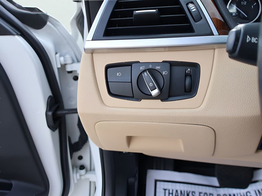 Used 2017 BMW 330i xDrive Sedan image 58