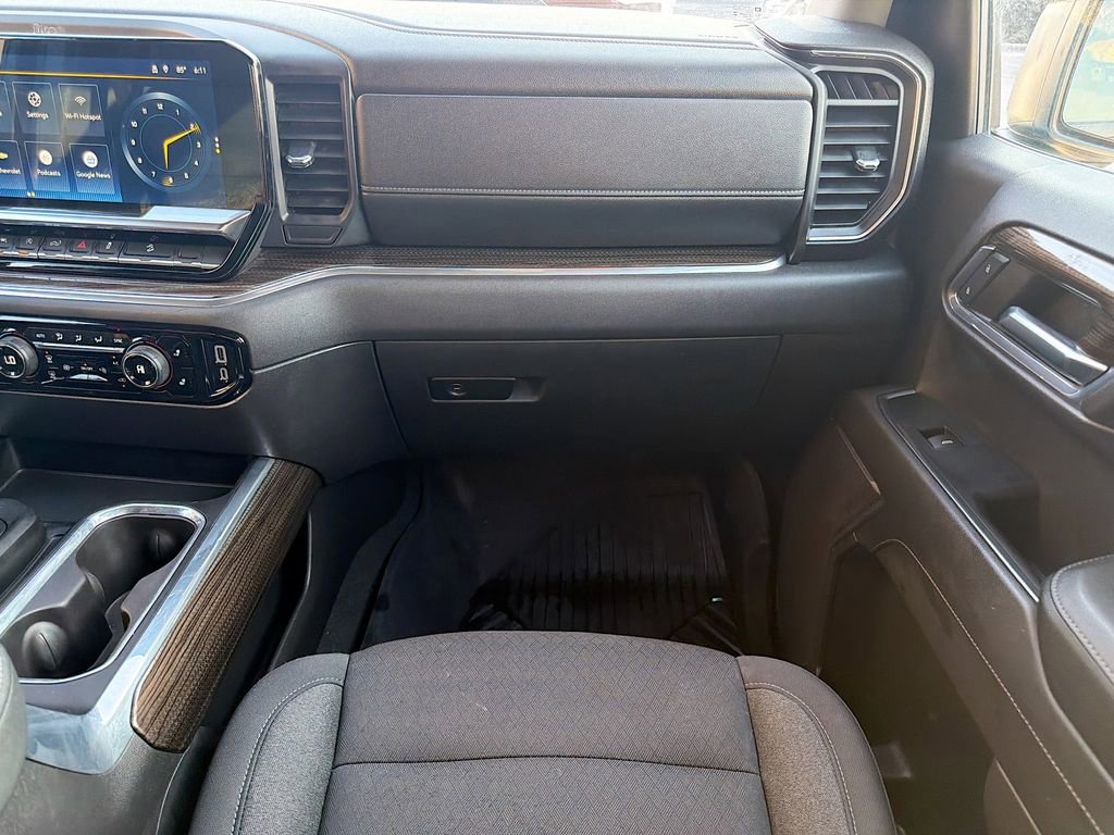 Used 2023 Chevrolet Silverado 1500 LT Trail Boss w/ Protection Package image 17