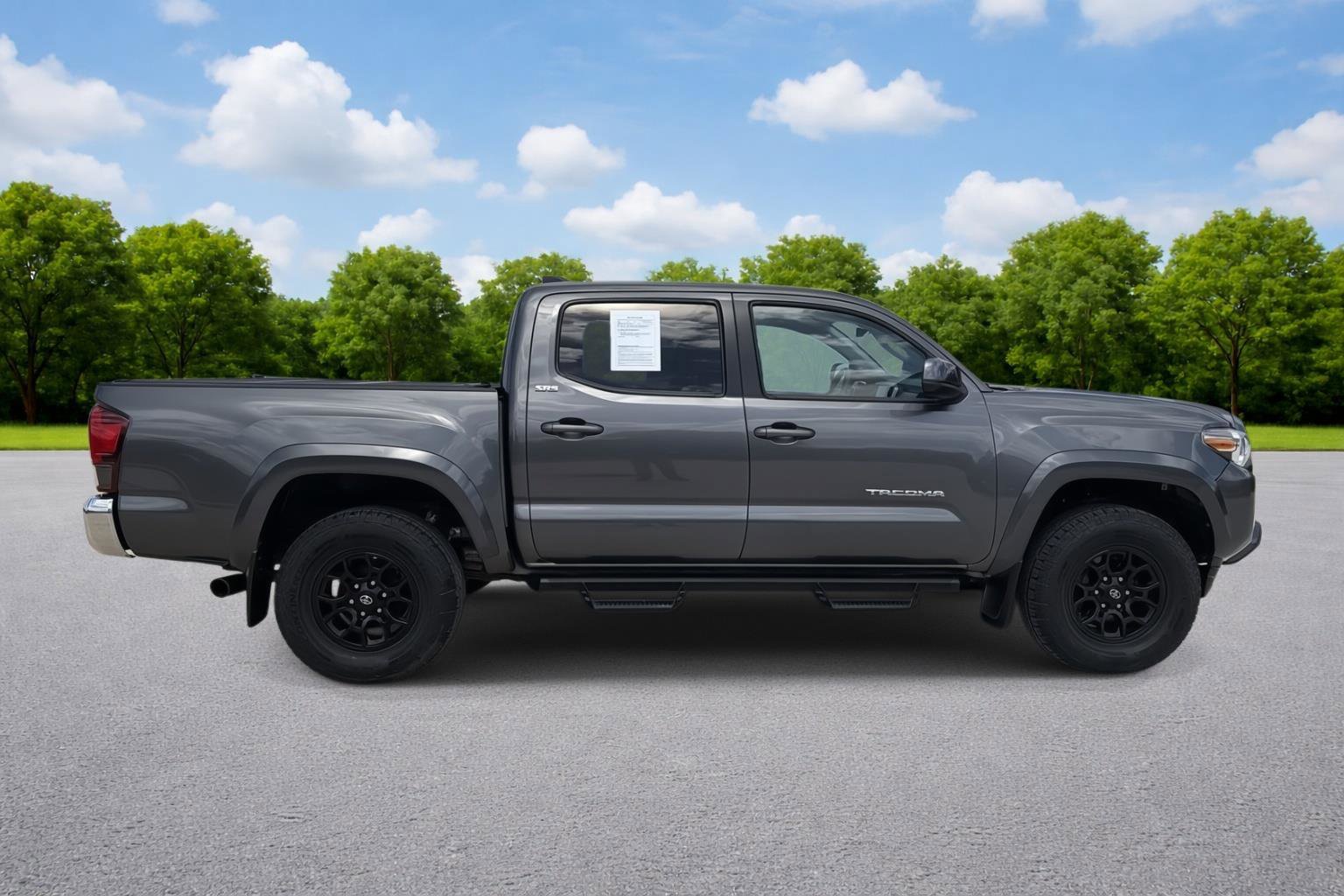 Used 2021 Toyota Tacoma SR5 image 8