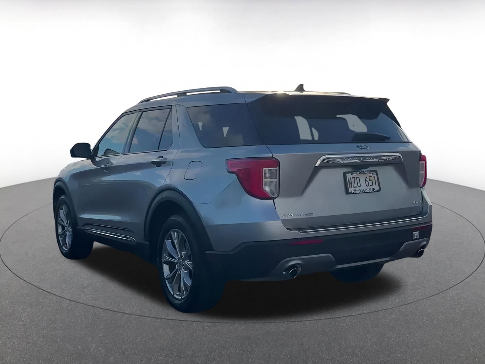 Used 2024 Ford Explorer Limited image 10