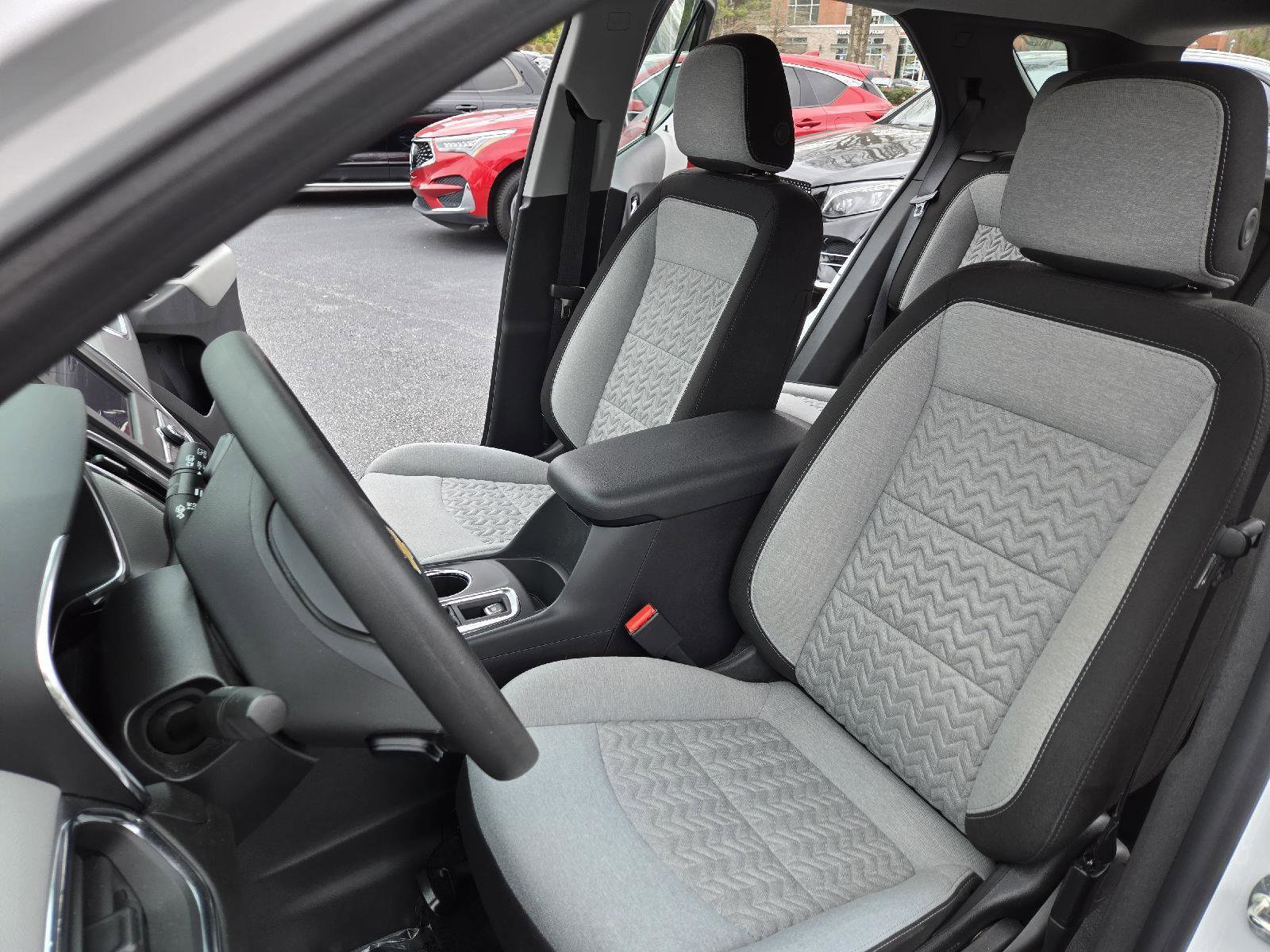 Used 2024 Chevrolet Equinox LS image 20