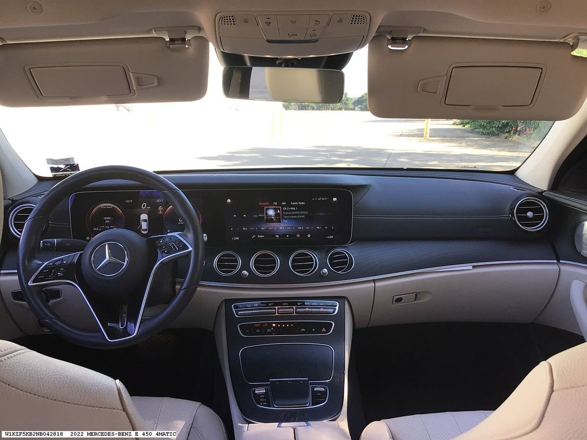 Used 2022 Mercedes-Benz E 450 4MATIC Sedan image 12