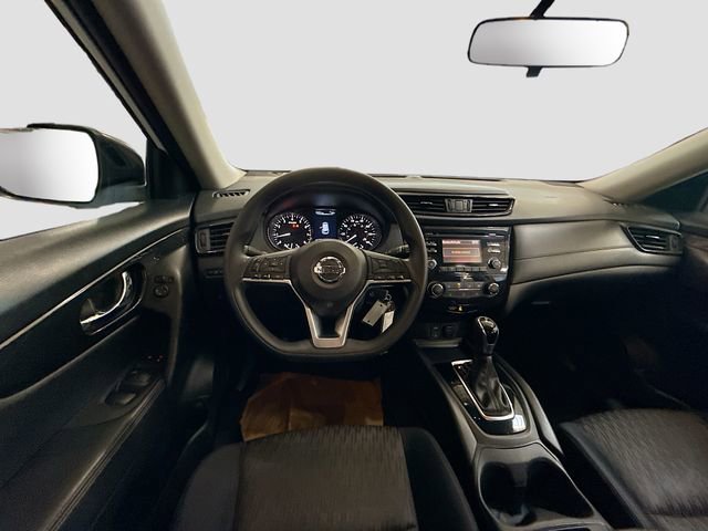 Used 2017 Nissan Rogue S image 23