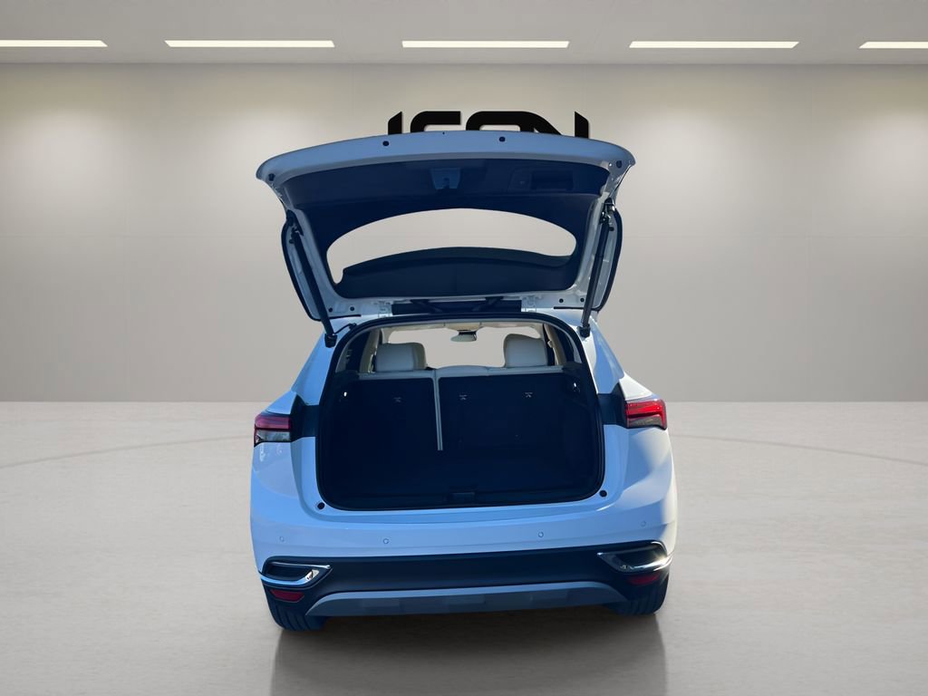 Used 2023 Buick Envision Preferred image 16