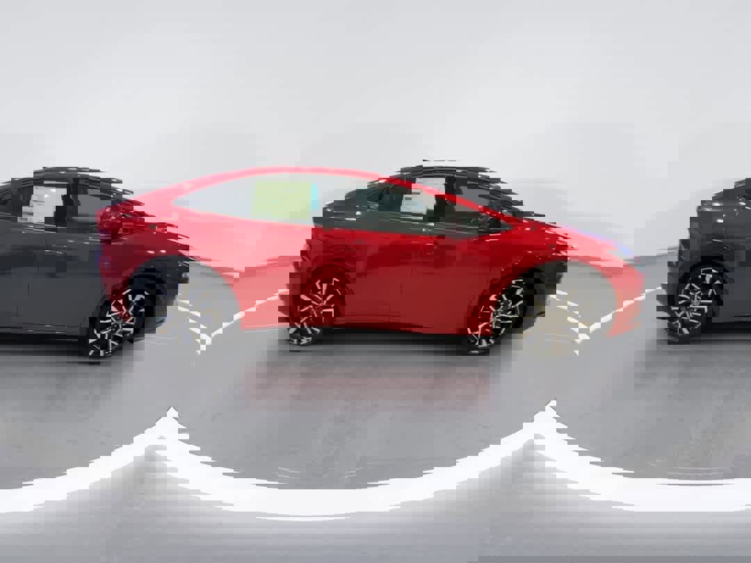 New 2026 Toyota Prius Plug-In Hybrid image 9