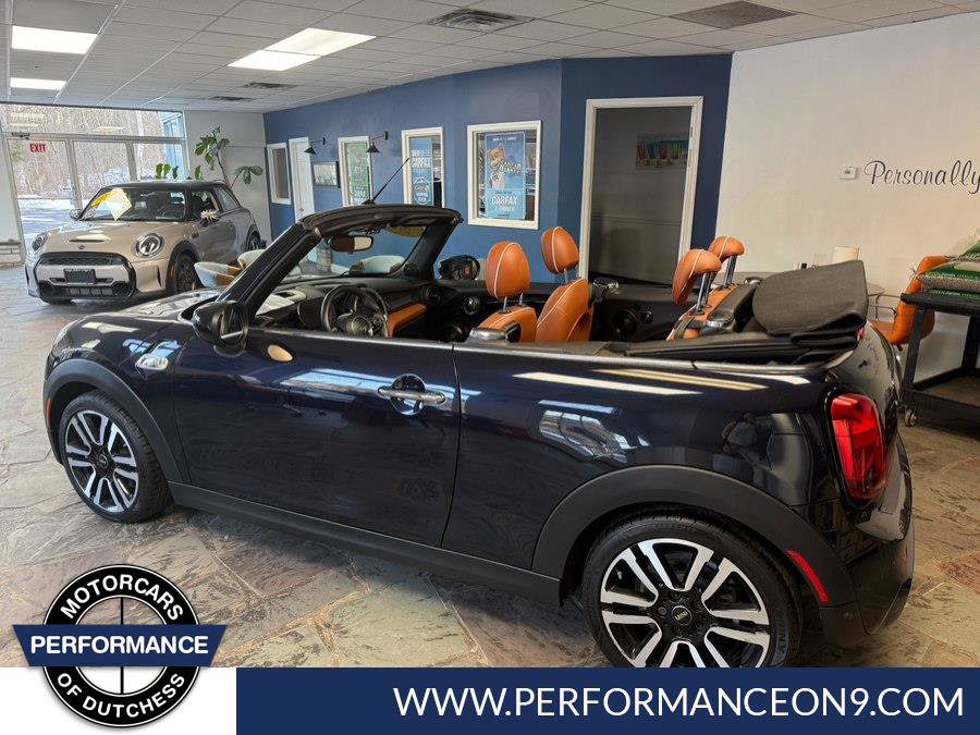 Used 2021 MINI Cooper S image 9
