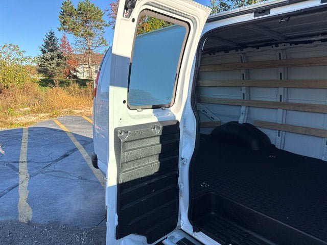 Used 2025 GMC Savana 2500 w/ Driver Convenience Package RWD image 23