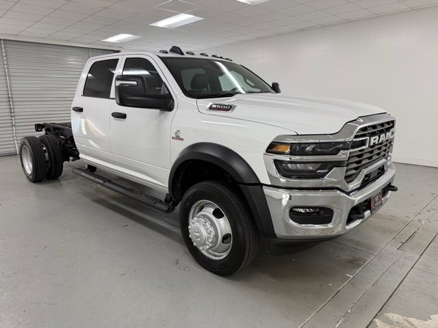 New 2026 RAM 5500 Tradesman image 3