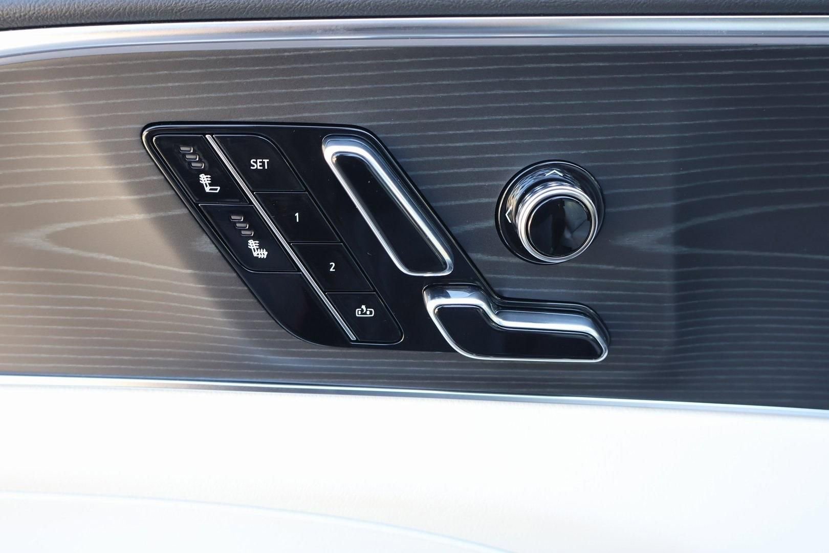 New 2026 Cadillac Lyriq Sport RWD image 12