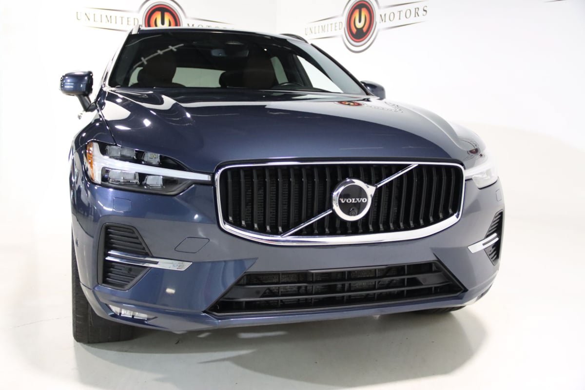 Used 2022 Volvo XC60 B5 Momentum w/ Advanced Package AWD/4WD image 23