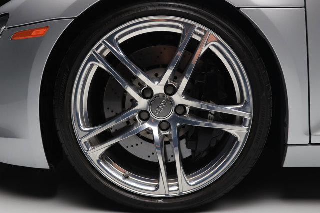 Used 2009 Audi R8 V8 image 5