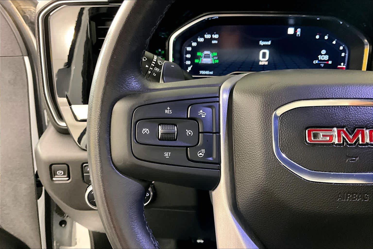 Used 2022 GMC Sierra 1500 SLT w/ SLT Convenience Package AWD/4WD image 22