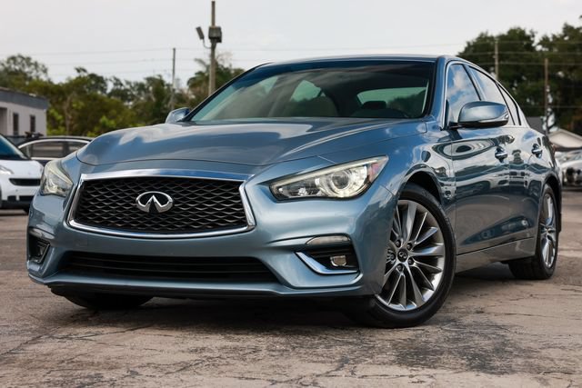 Used 2018 INFINITI Q50 Luxe w/ Cargo Package (L95) RWD image 1