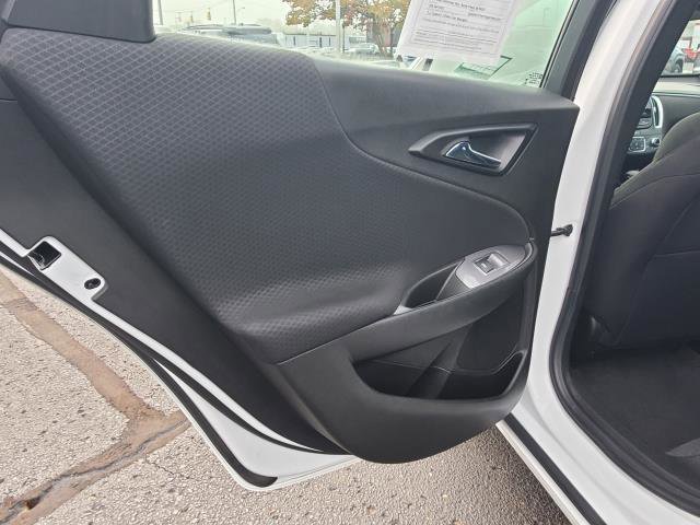 Used 2023 Chevrolet Malibu LT image 23