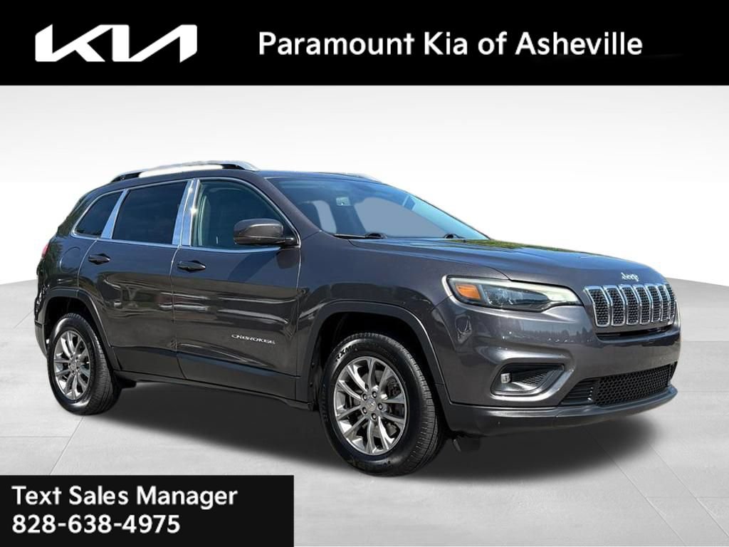 Used 2019 Jeep Cherokee Latitude Plus w/ Comfort/Convenience Group