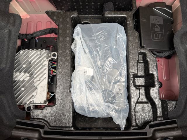 Used 2022 Chevrolet Camaro LT w/ RS Package image 38