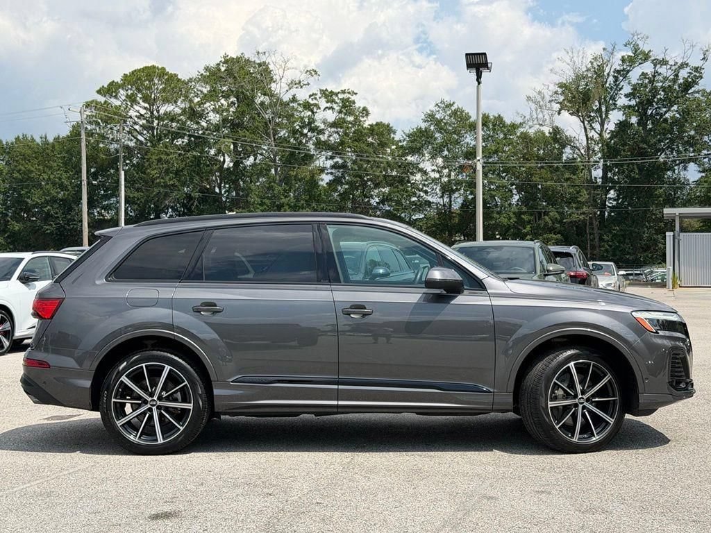 Used 2025 Audi Q7 2.0T Premium Plus AWD/4WD image 2
