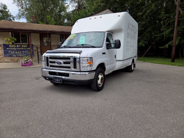 Used 2018 Ford E-350 and Econoline 350 Super Duty w/ Power Windows & Locks Group RWD image 1