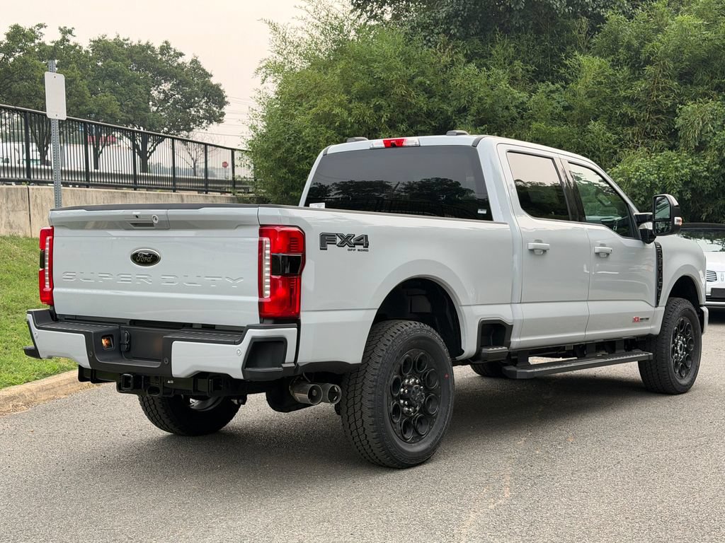 New 2026 Ford F250 Lariat w/ Black Appearance Package AWD/4WD image 5