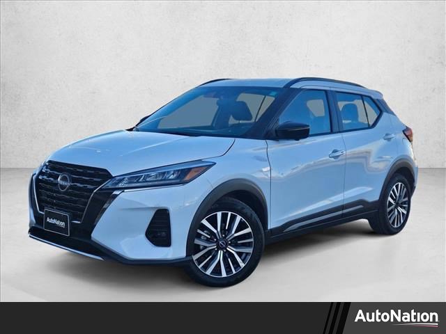 Used 2024 Nissan Kicks SR image 1