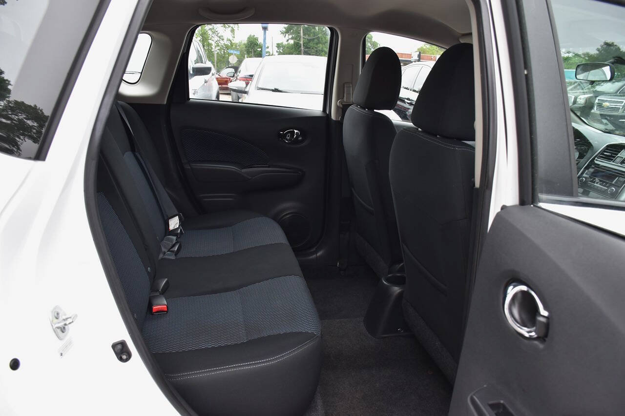 Used 2015 Nissan Versa Note SV FWD image 11