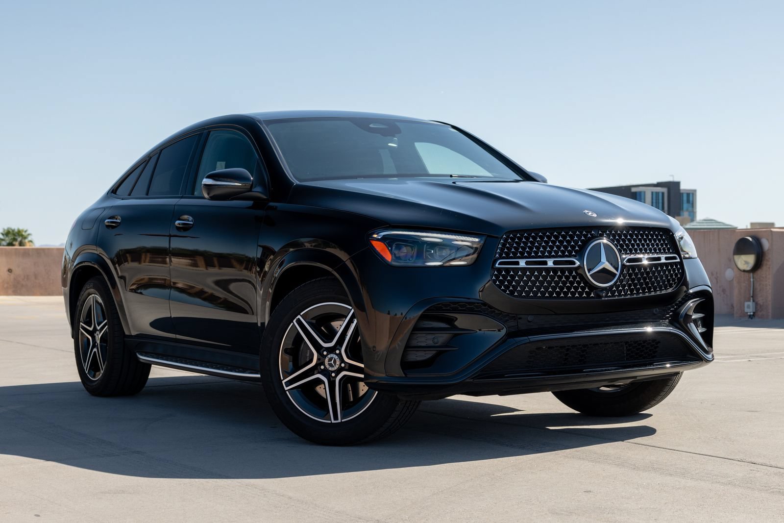 Used 2025 Mercedes-Benz GLE 450 4MATIC Coupe image 4