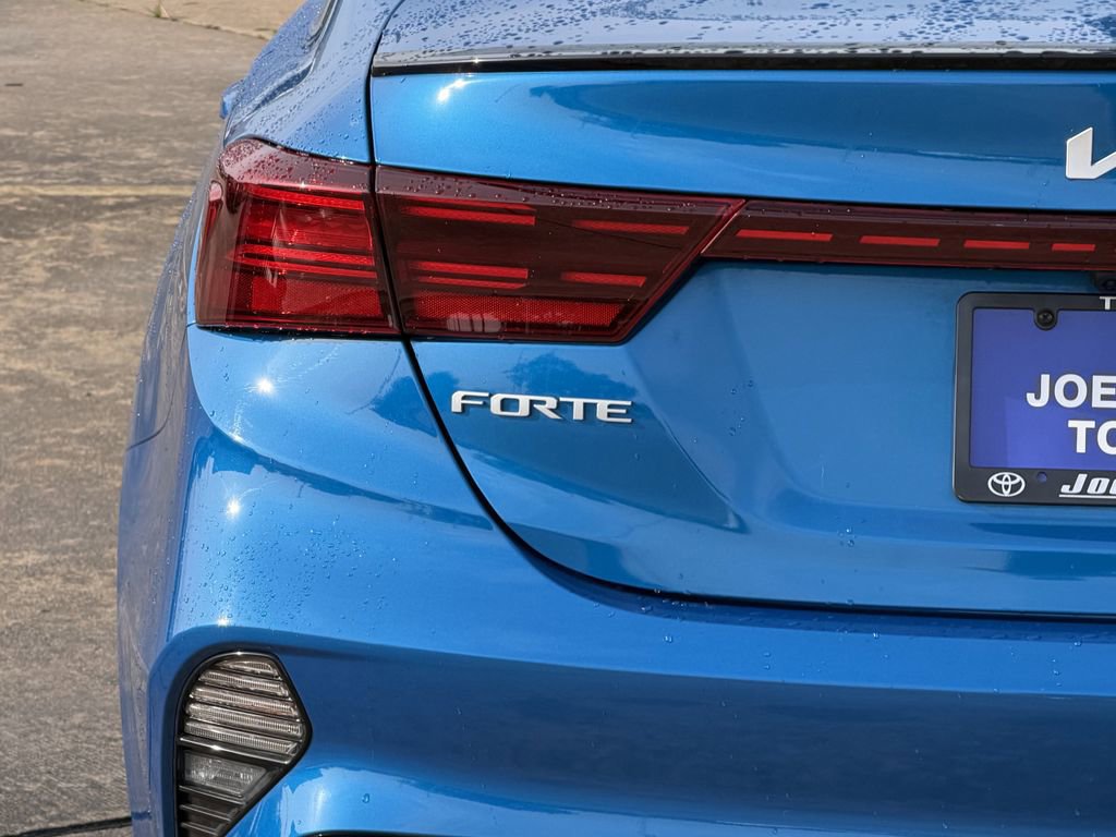 Used 2023 Kia Forte GT-Line w/ GT-Line Premium Package FWD image 10