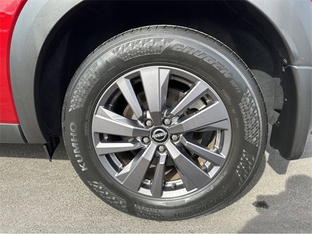 Used 2022 Nissan Pathfinder SV image 22