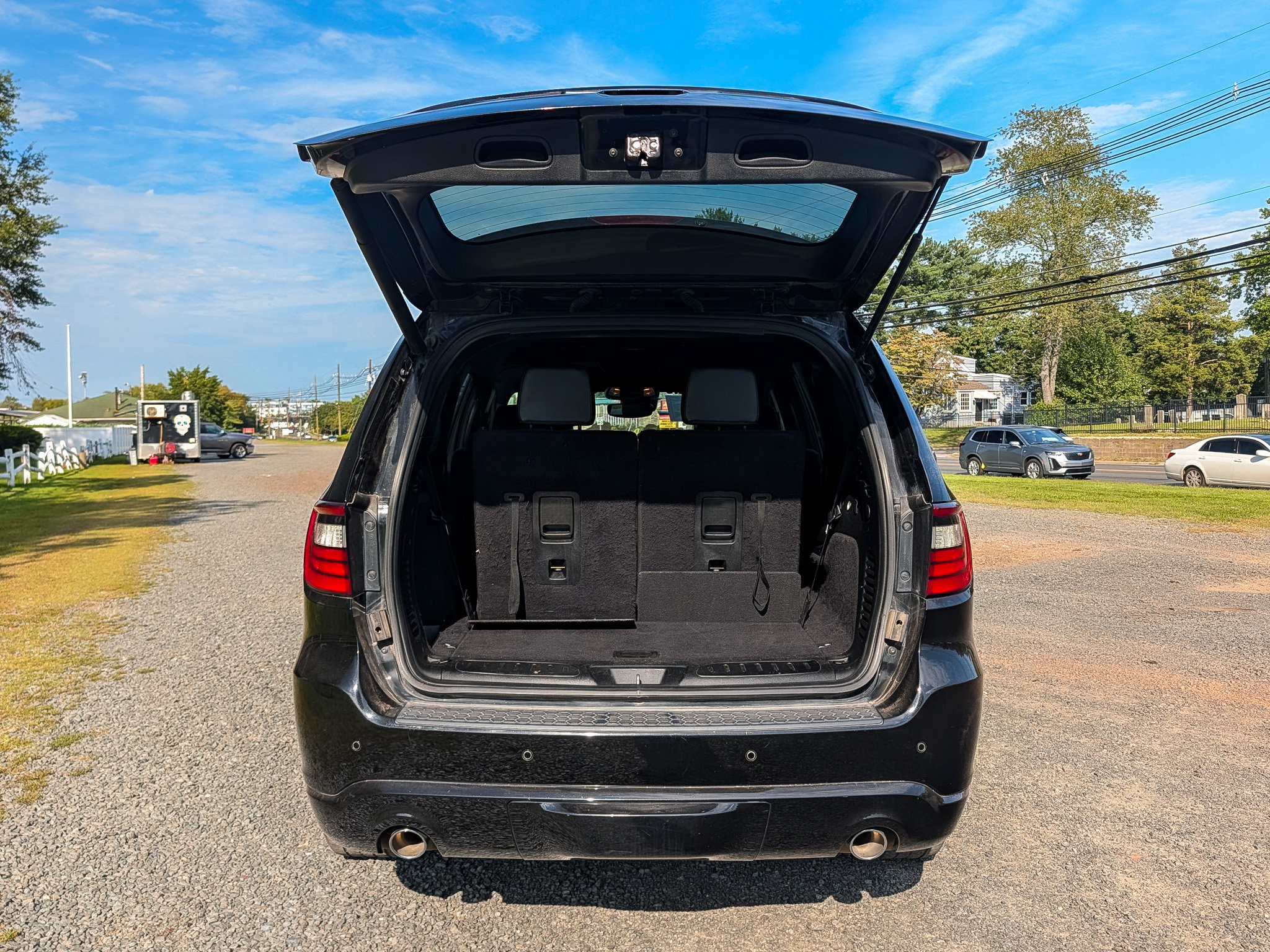 Used 2017 Dodge Durango R/T w/ Technology Group AWD/4WD image 7