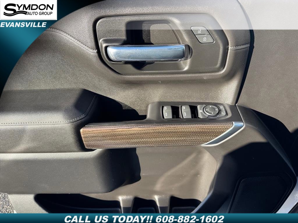 Used 2019 Chevrolet Silverado 1500 LT w/ All-Star Edition image 17