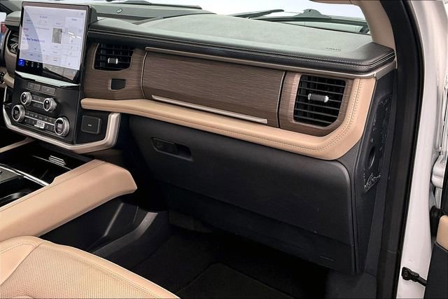 Used 2024 Ford Expedition Max Limited image 29