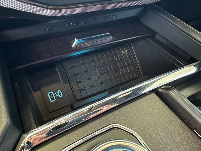 Certified 2023 Ford Expedition Max Platinum image 23