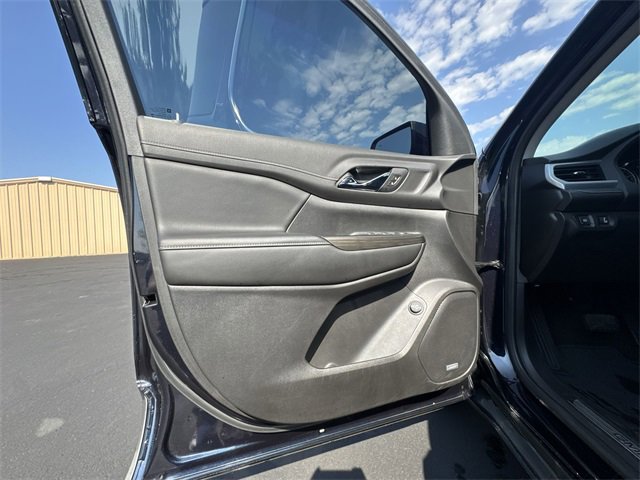 Certified 2021 GMC Acadia SLT w/ Trailering Package image 22