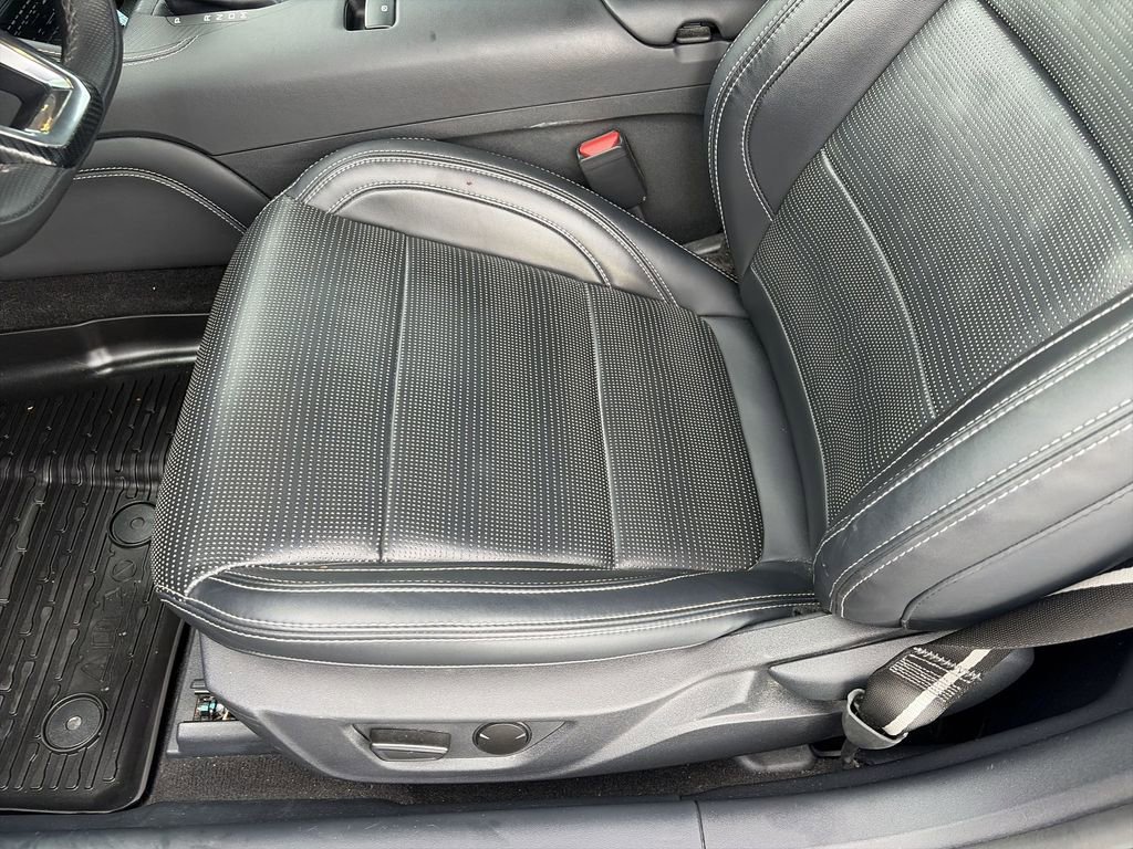 Used 2024 Ford Mustang GT Premium image 12