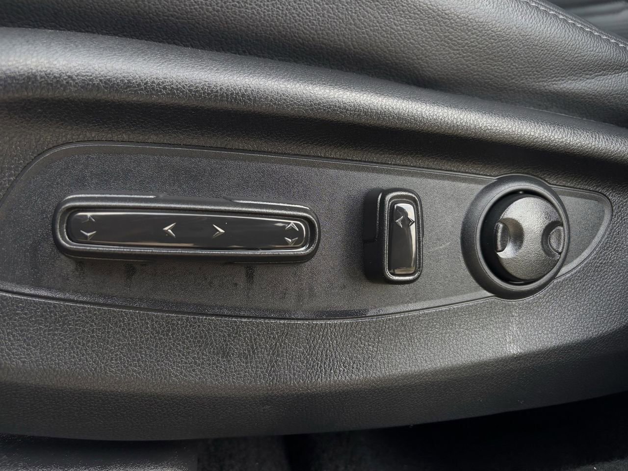 Used 2025 Honda CR-V EX-L image 28