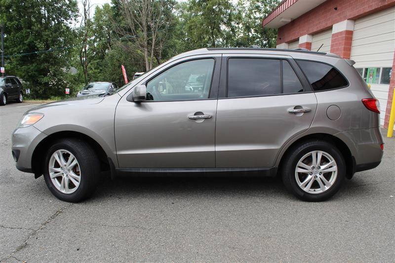Used 2012 Hyundai Santa Fe Limited w/ Navigation Pkg 4 FWD image 2