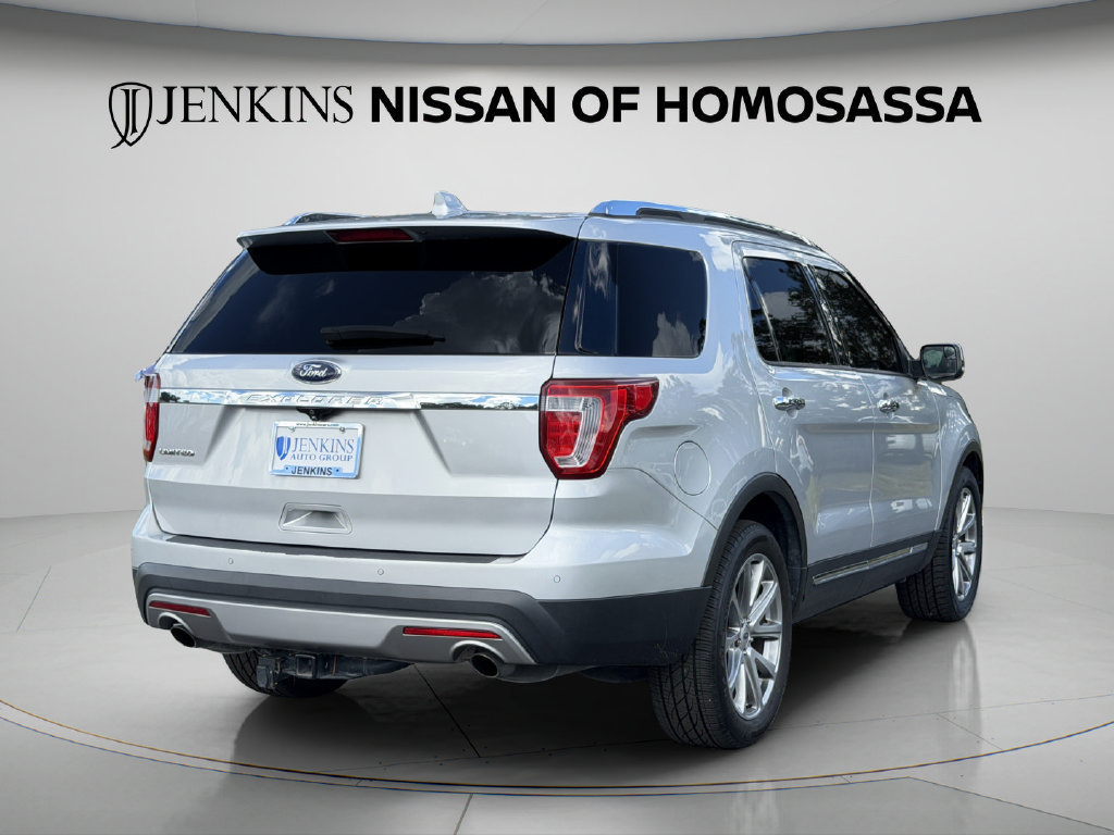 Used 2017 Ford Explorer Limited FWD image 5