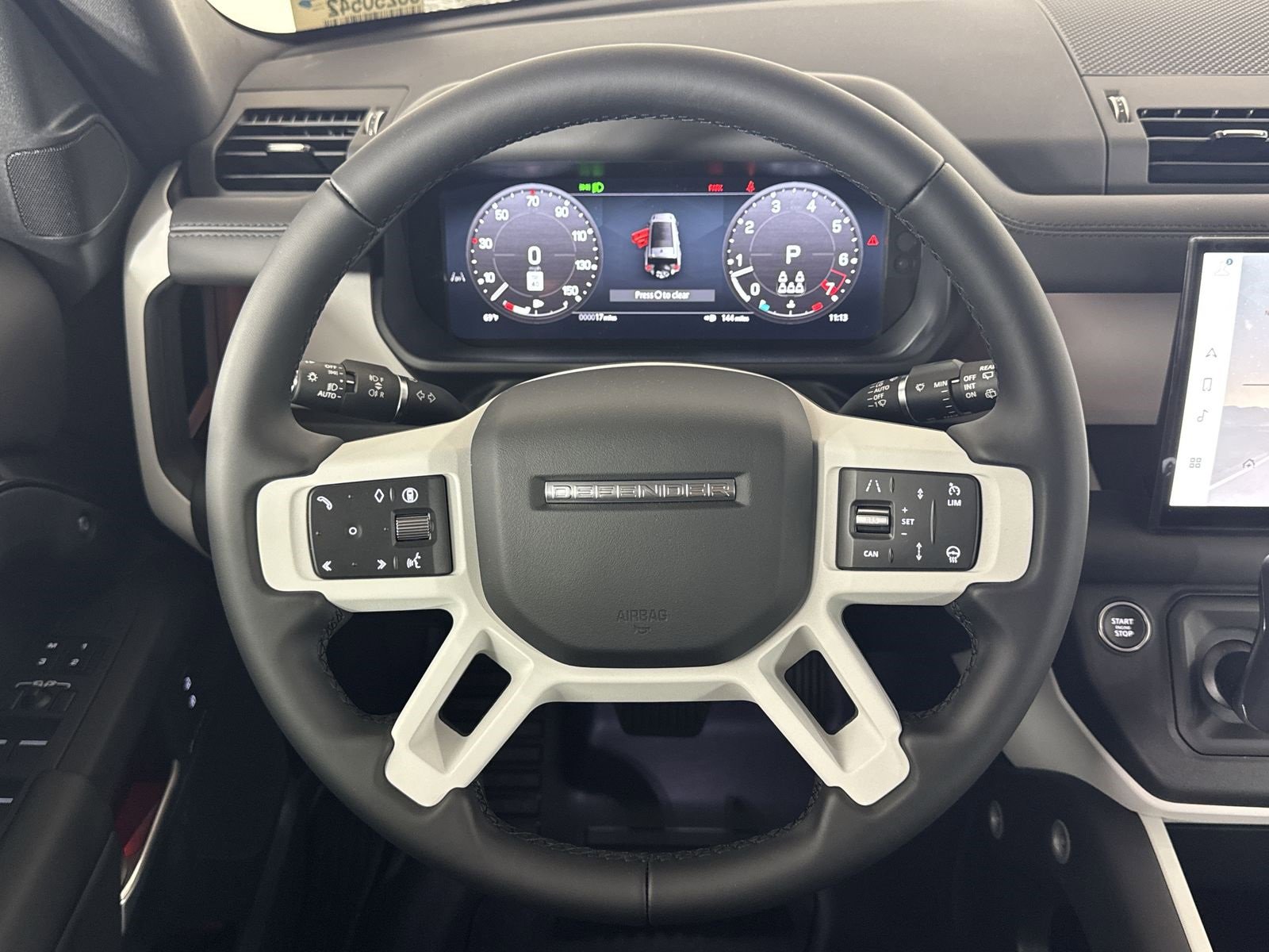 New 2025 Land Rover Defender 130 S image 12