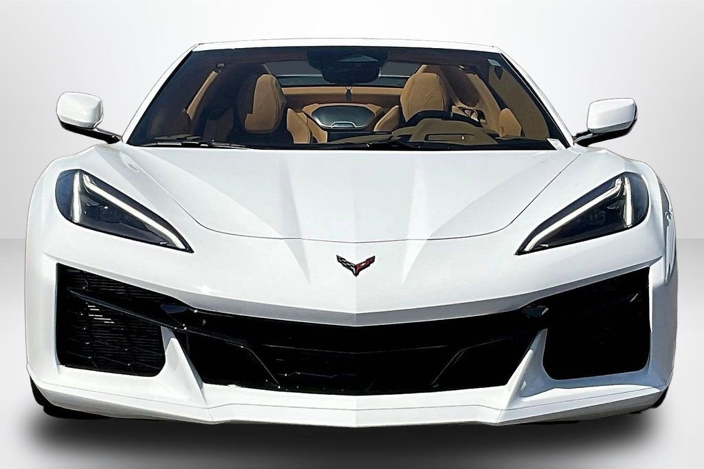 Used 2024 Chevrolet Corvette Z06 image 2