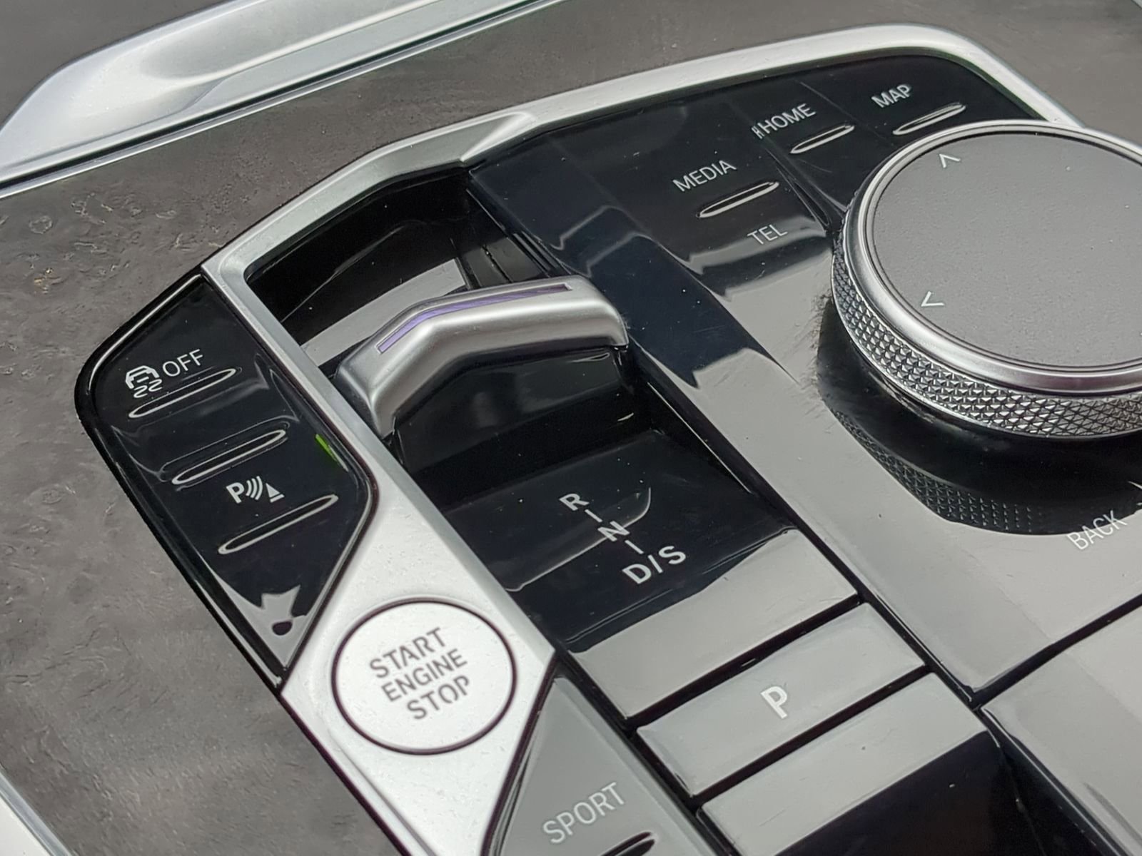 Used 2023 BMW X7 xDrive40i w/ Premium Package image 37