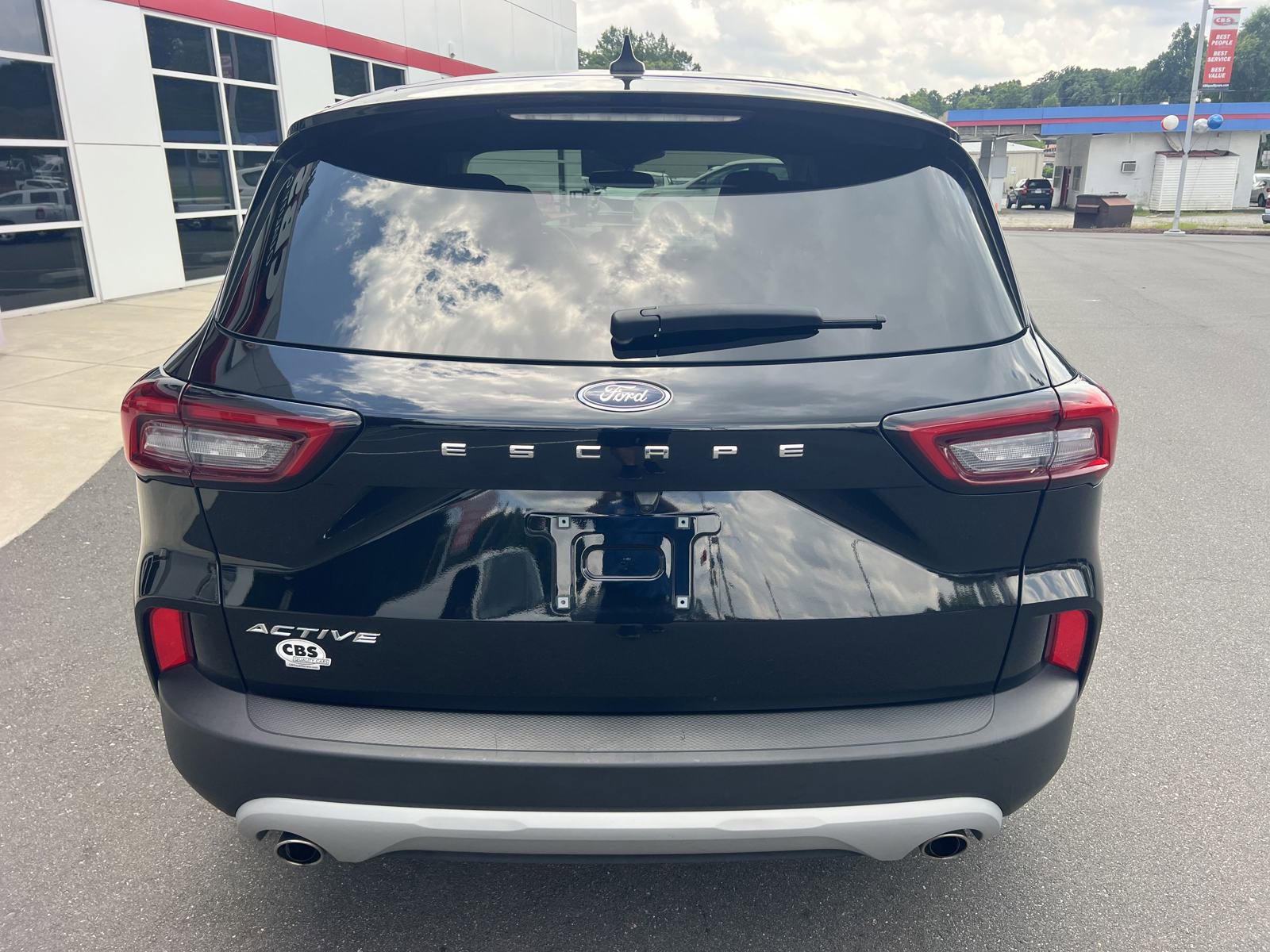 Used 2024 Ford Escape Active image 9