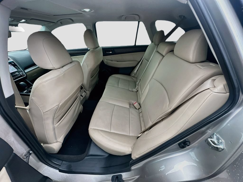 Used 2018 Subaru Outback 2.5i Limited AWD/4WD image 25